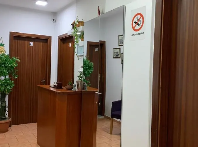 De Rada Tirana