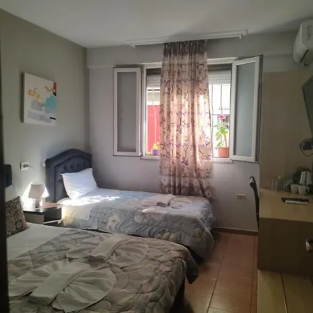De Rada * Tirana