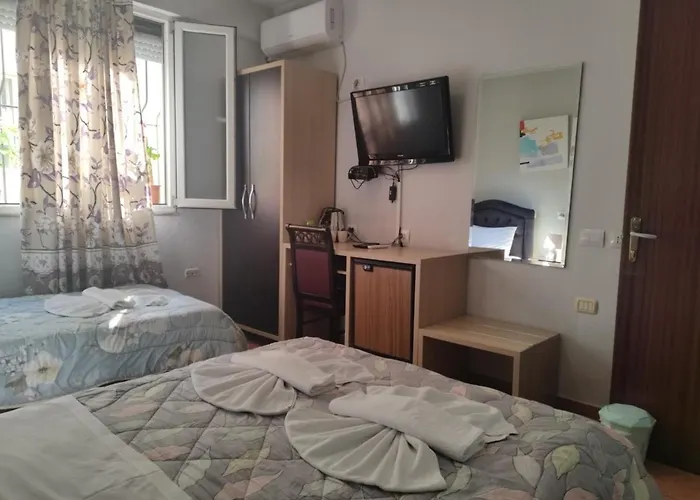 De Rada Tirana